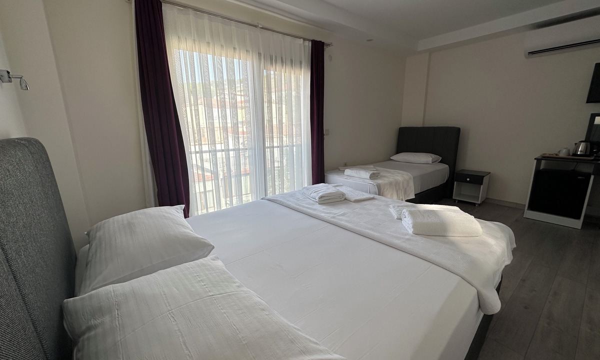 Ayvalik City Center Hotel | Şirin Garden Ayvalık