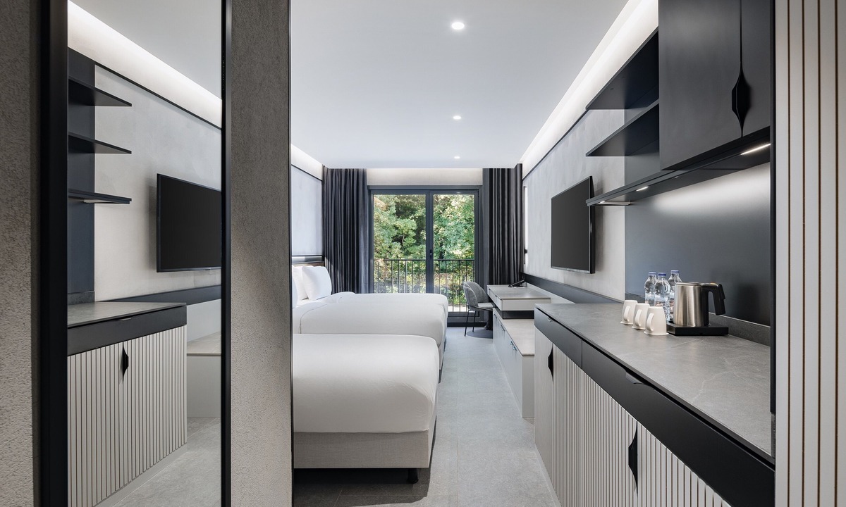 Cekmekoy Hotel | INVENTIST Hotel Sports Academy