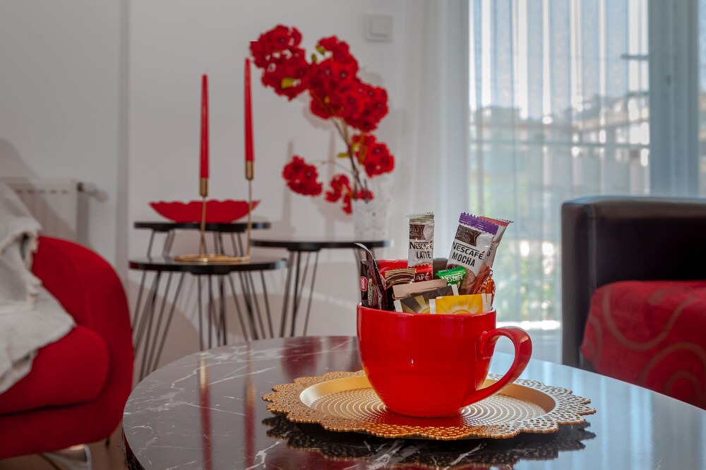 Kepez Apartment | Kırmızı Apart