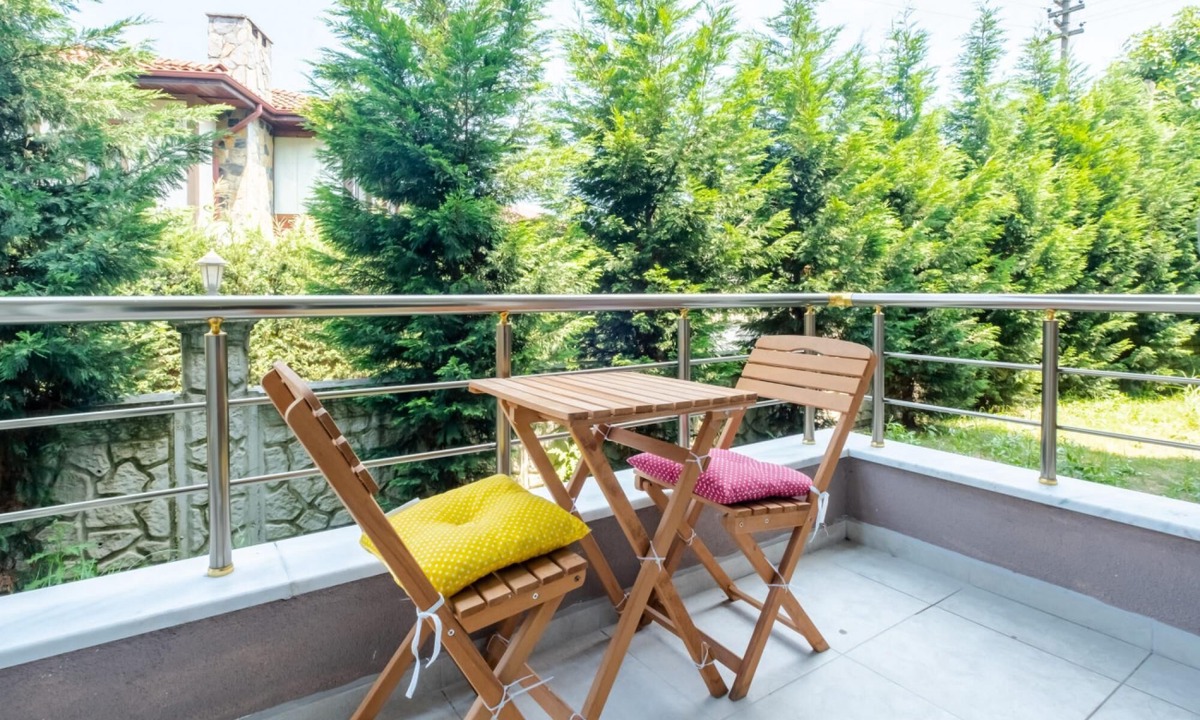 Sapanca Apartment | Charming Flat with Balcony in Sapanca Sakarya