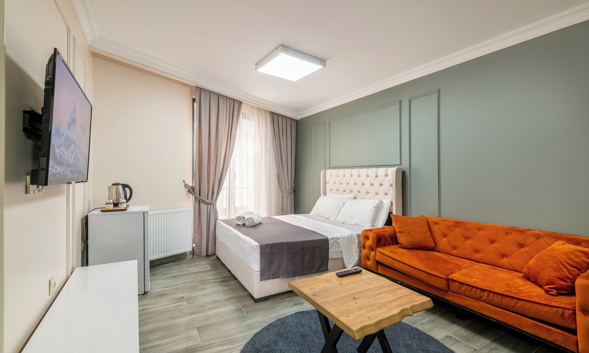 Kucukcekmece Hotel | The Royal Luxury Hotel