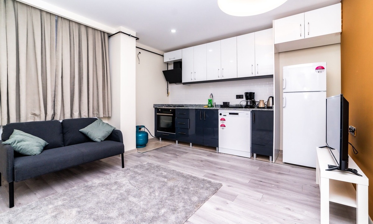Kaleici Apartment | Charming Flat 2 min to Beach in Antalya