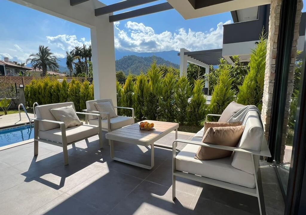 Camyuva Villa | Villa 400 Marina 4+1 in Camyuva close to sea with heated pool