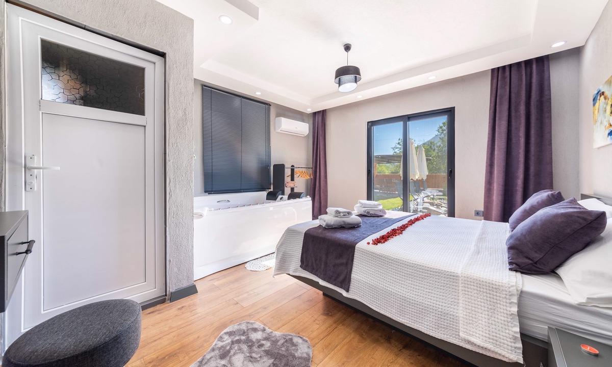 Sarıbelen Villa | Villa Arda Liar heaven — private swimming Polo — jacuzzi —160 mtr2 garden