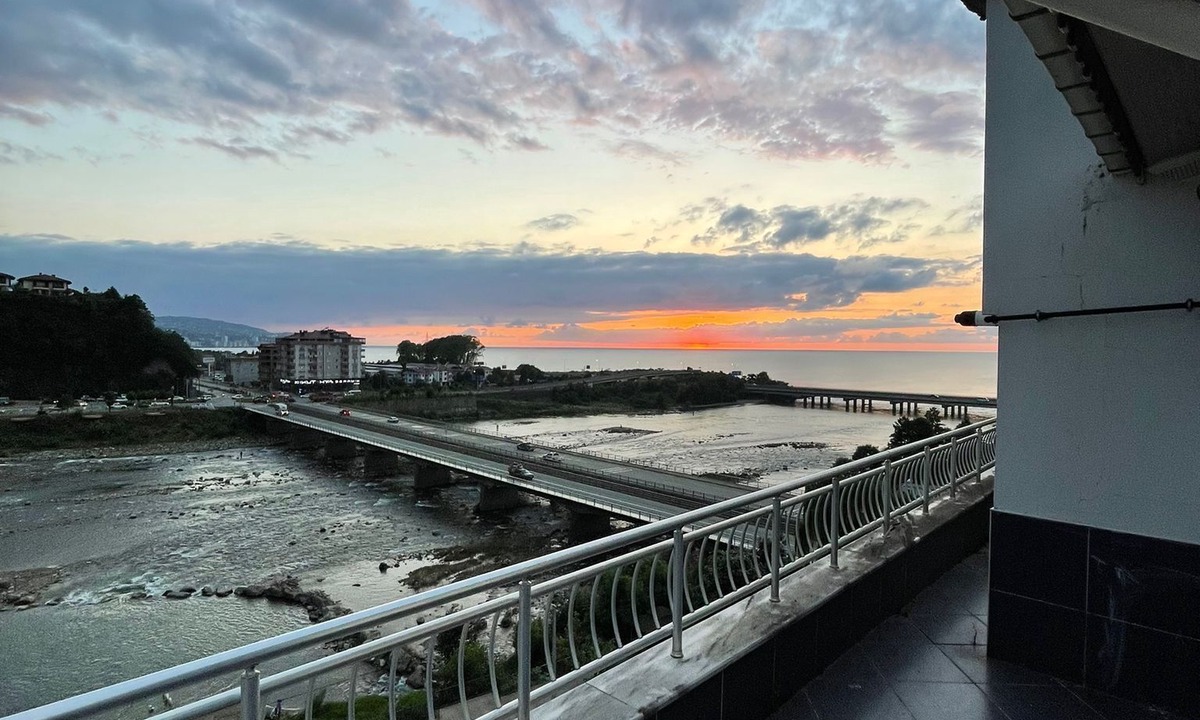 Ardesen Apartment | Black Sea and Firtina River Duplex Terrace Apartment.