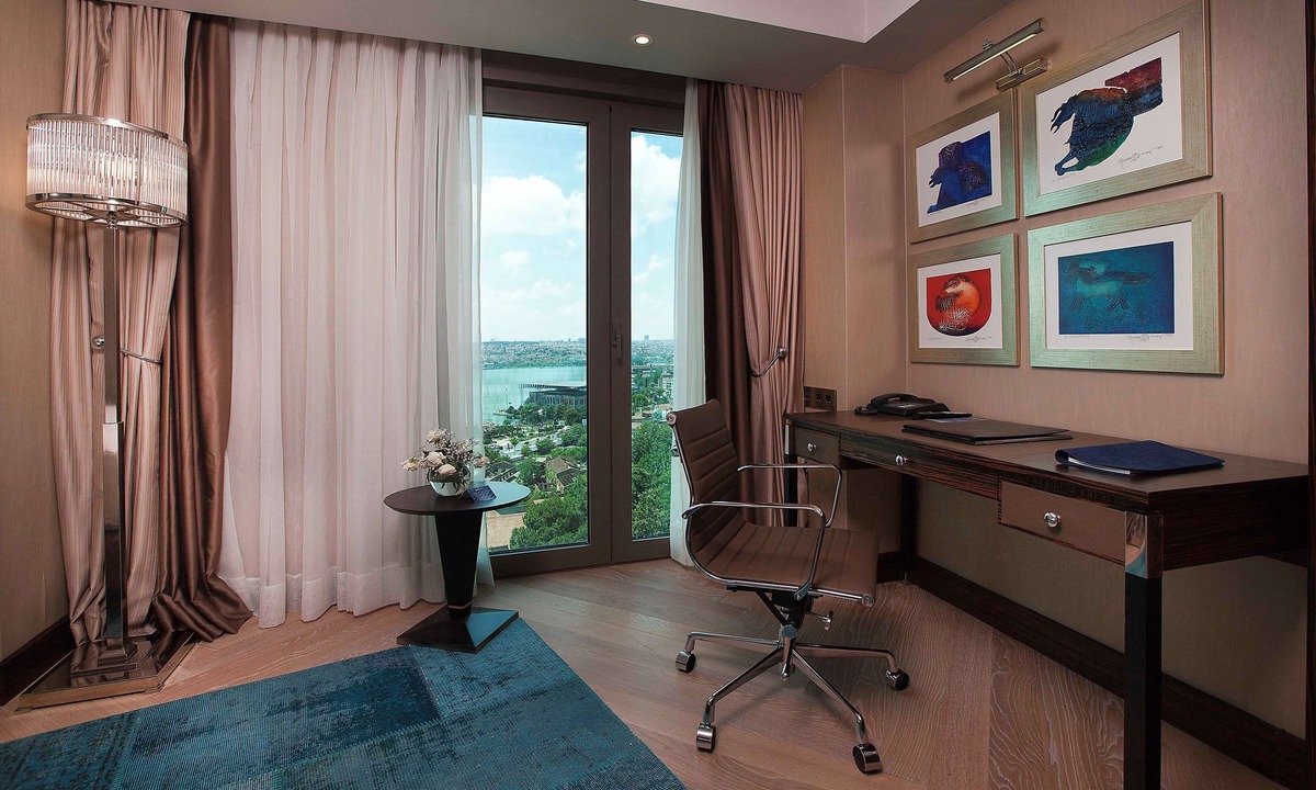 Pera Hotel | Radisson Blu Hotel Istanbul Pera