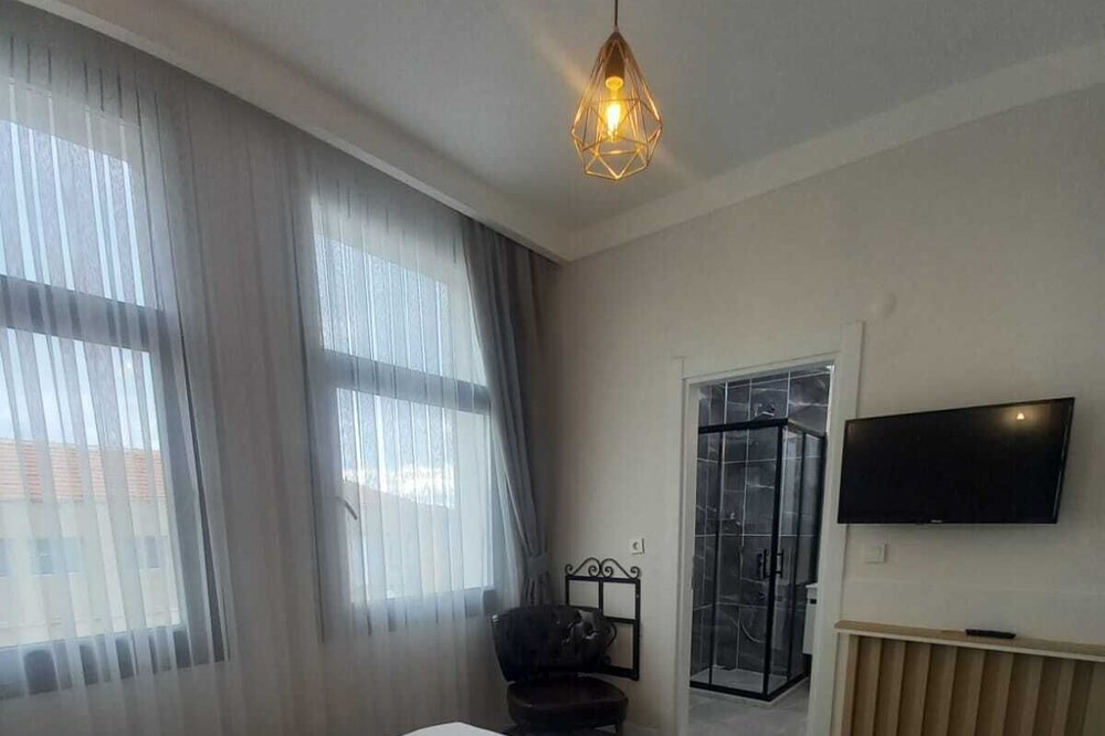 Ayvalik City Center Hotel | Ayvalık Cihan Otel