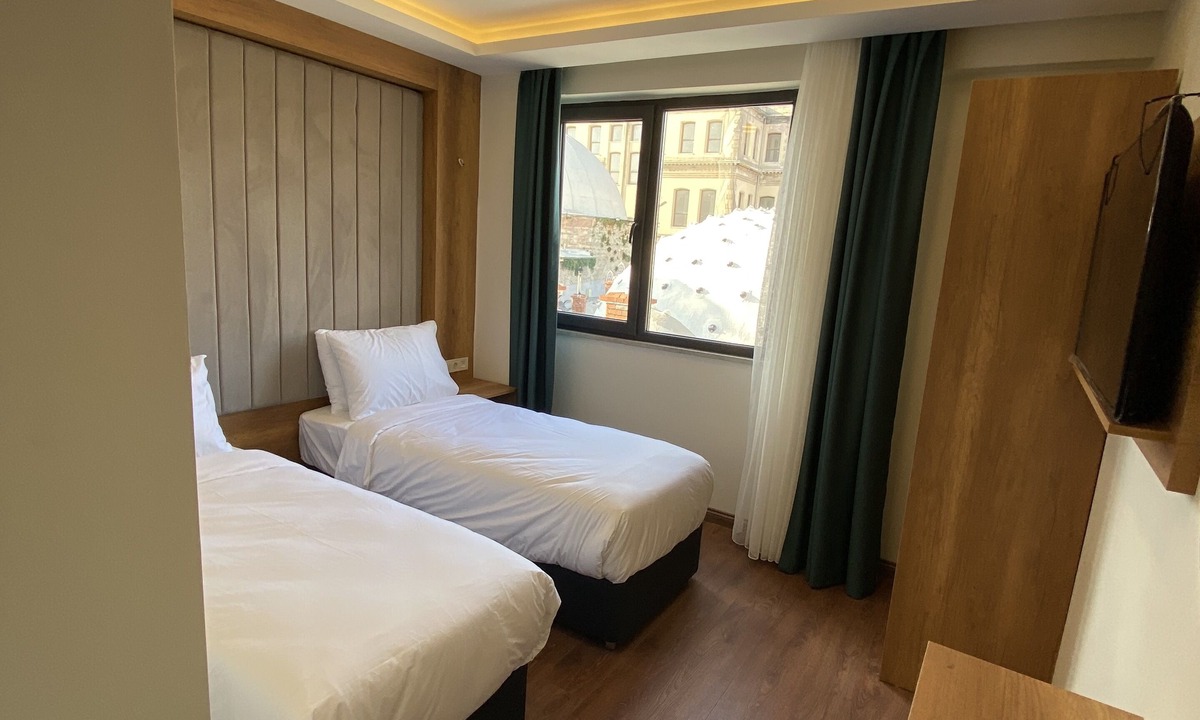 Old City Hotel | Pege Hotel