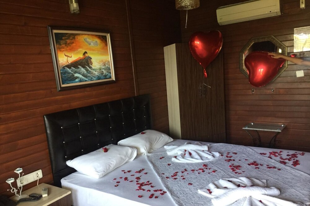 Artikli Hotel | Grand Ada Family Hotel