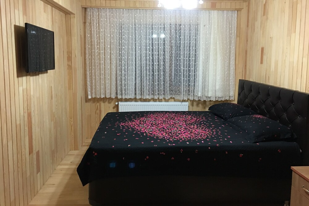 Caykara Apartment | Yüce Apart Pansiyon
