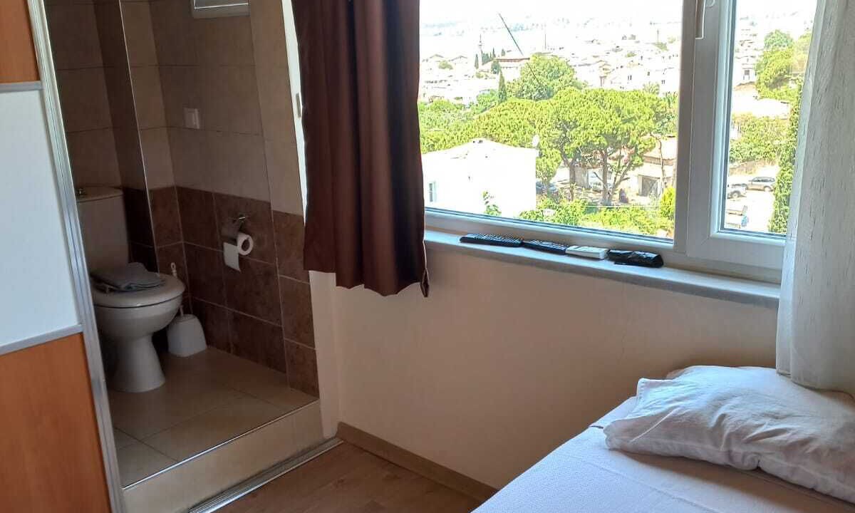 Ayvalik City Center House | Camlaralti Pansiyon
