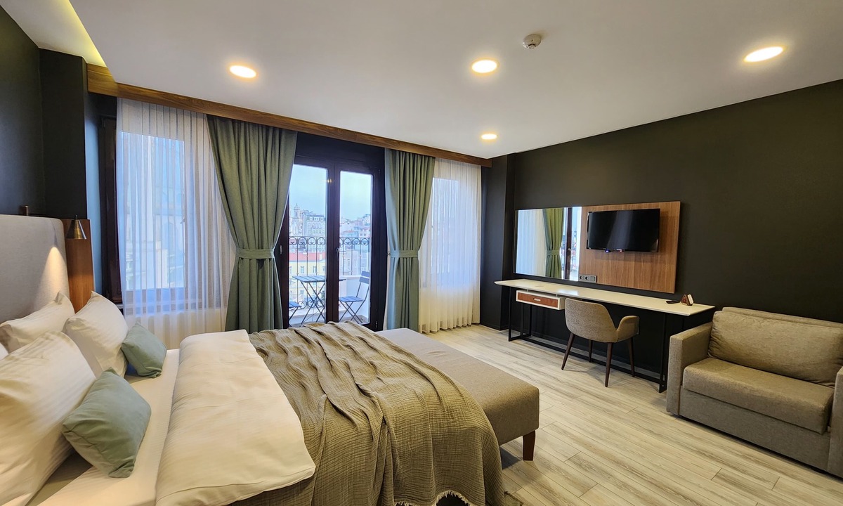 Gumussuyu Mahallesi Hotel | Taksim Landhouse