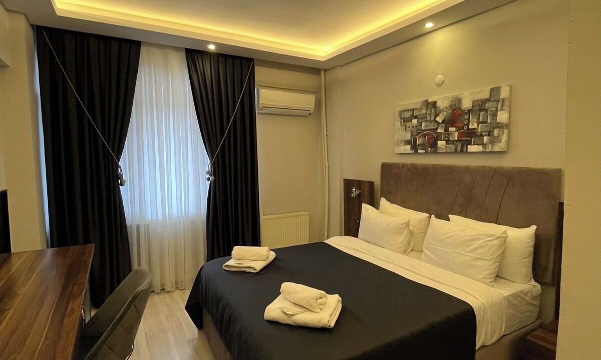 Cinarcik Hotel | Grand Krone Hotel