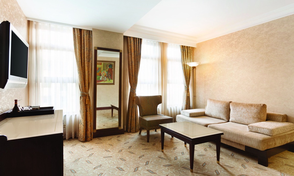 Beyazit Hotel | Crowne Plaza Istanbul - Old City by IHG