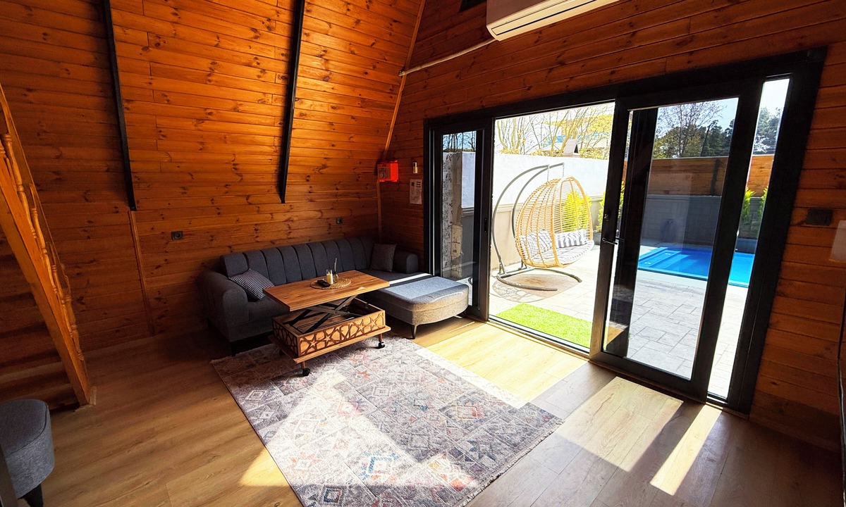 Ondokuzmayıs Hotel | Kumsal bungalov