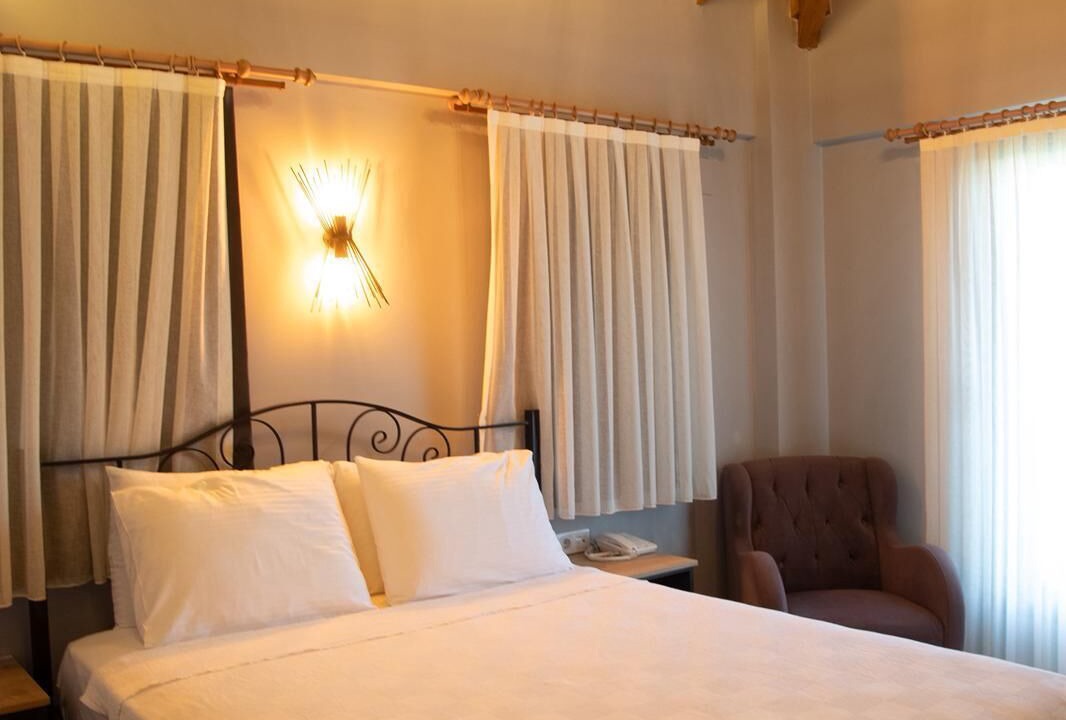 Urla House | Luta Urla