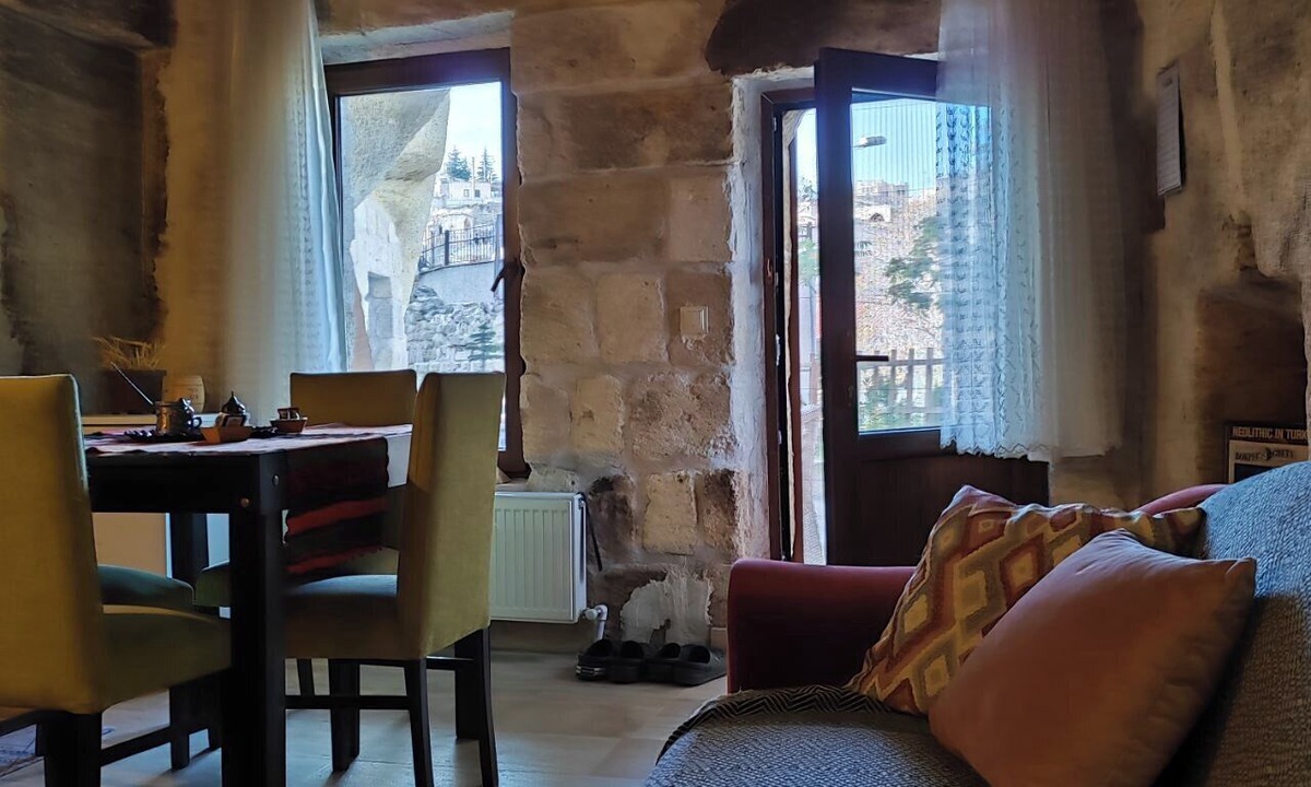 Mustafapasa House | Deep Cave House
