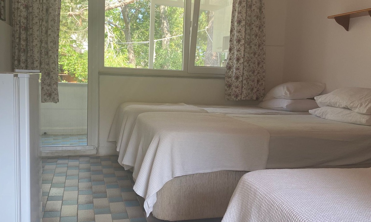 Marmara Hotel | Kalemi Pansiyon