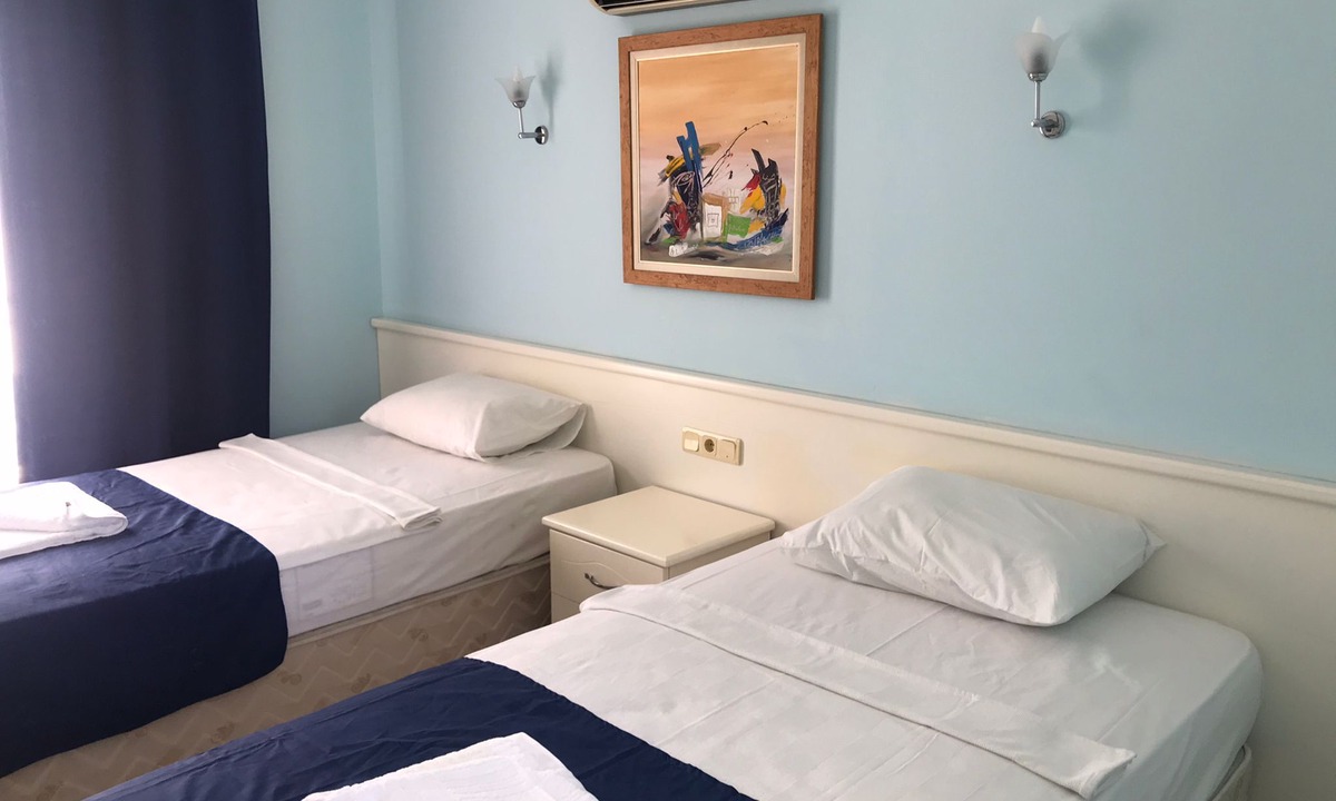Kiris Hotel | Ares Blue Hotel