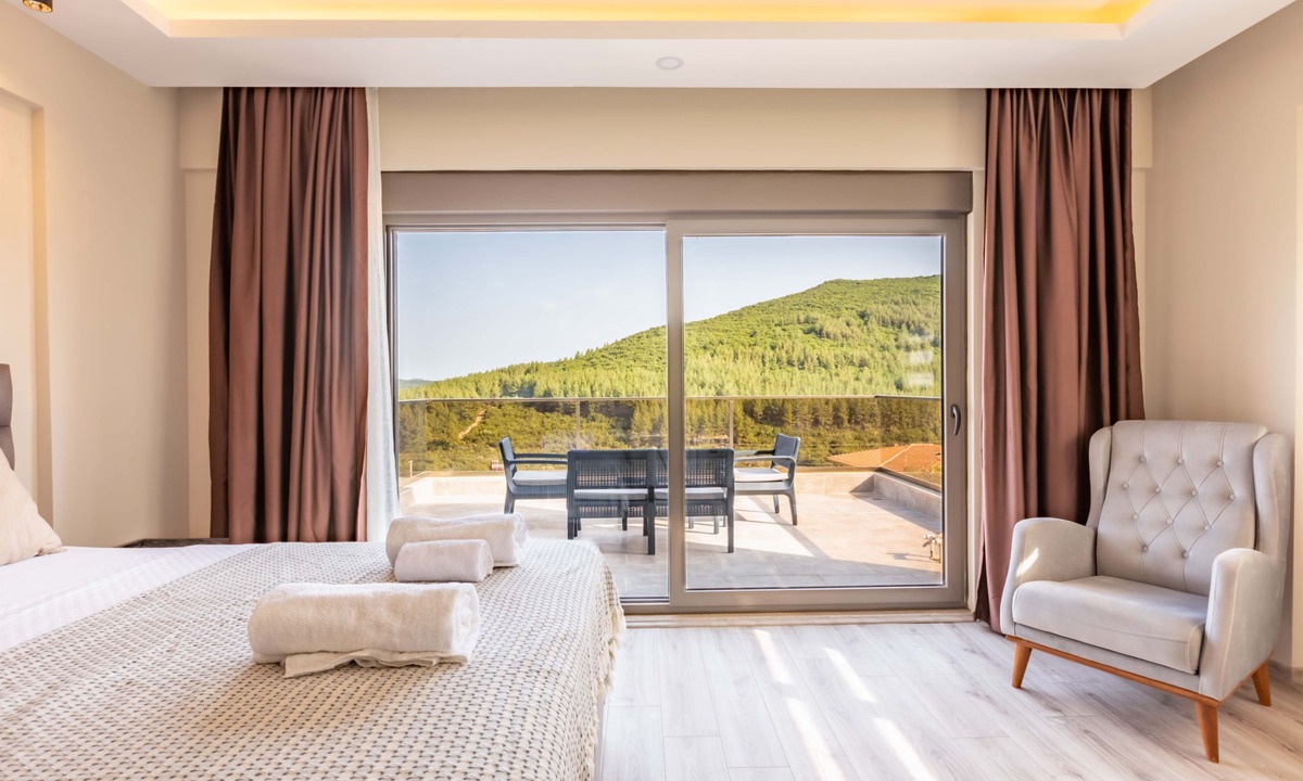 Kas Villa | Villa w Pool, BBQ, Garden 5 min to Phellos in Kas