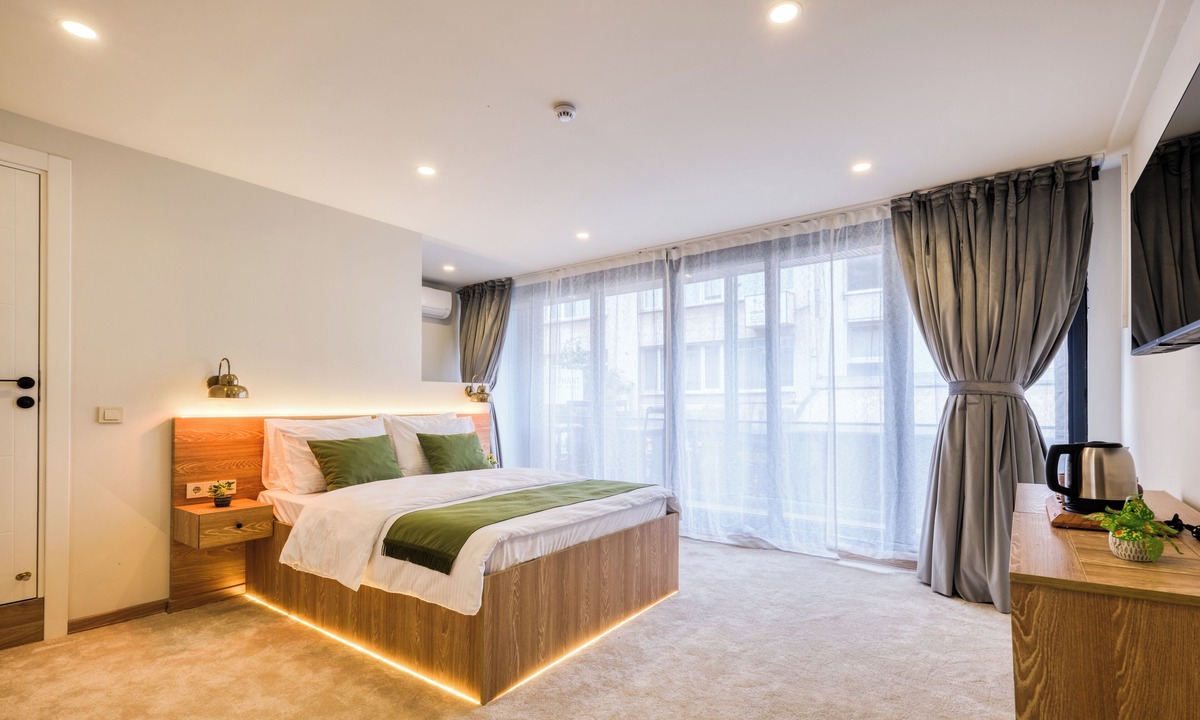 Moda Hotel | Elephant In The Room Hotel