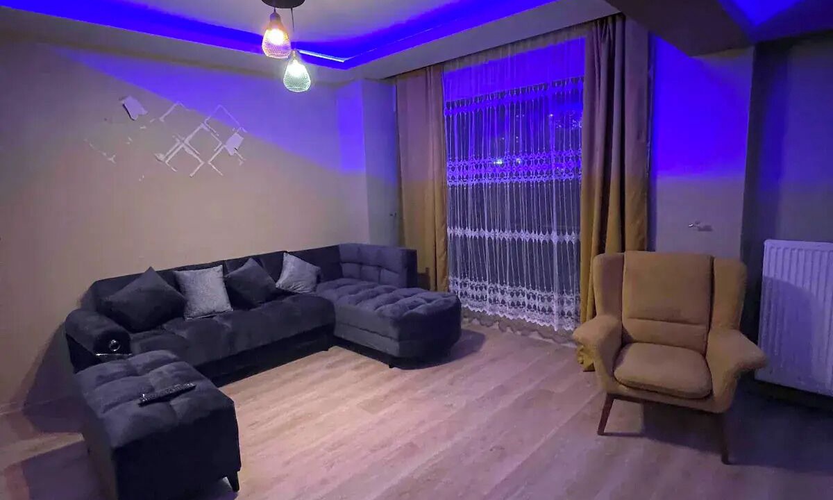 Esenyurt House | Apartment room and salon within a block with a pool and gym