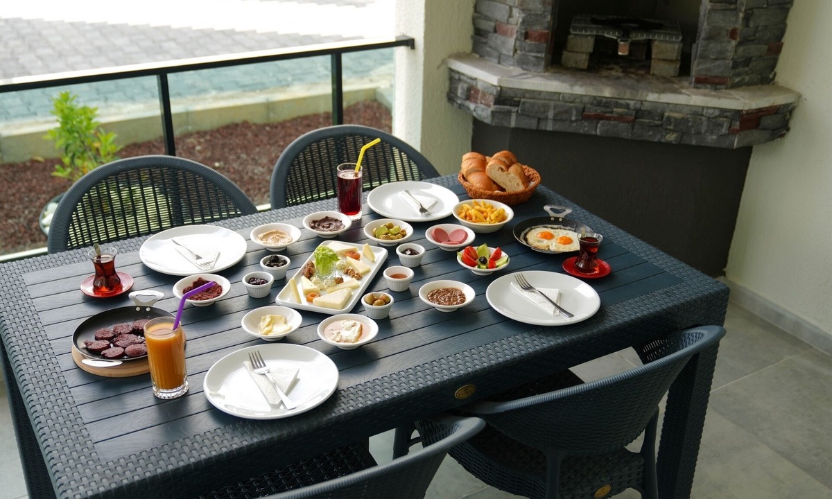 Ihsaniye Hotel | Villa Kent Termal Otel