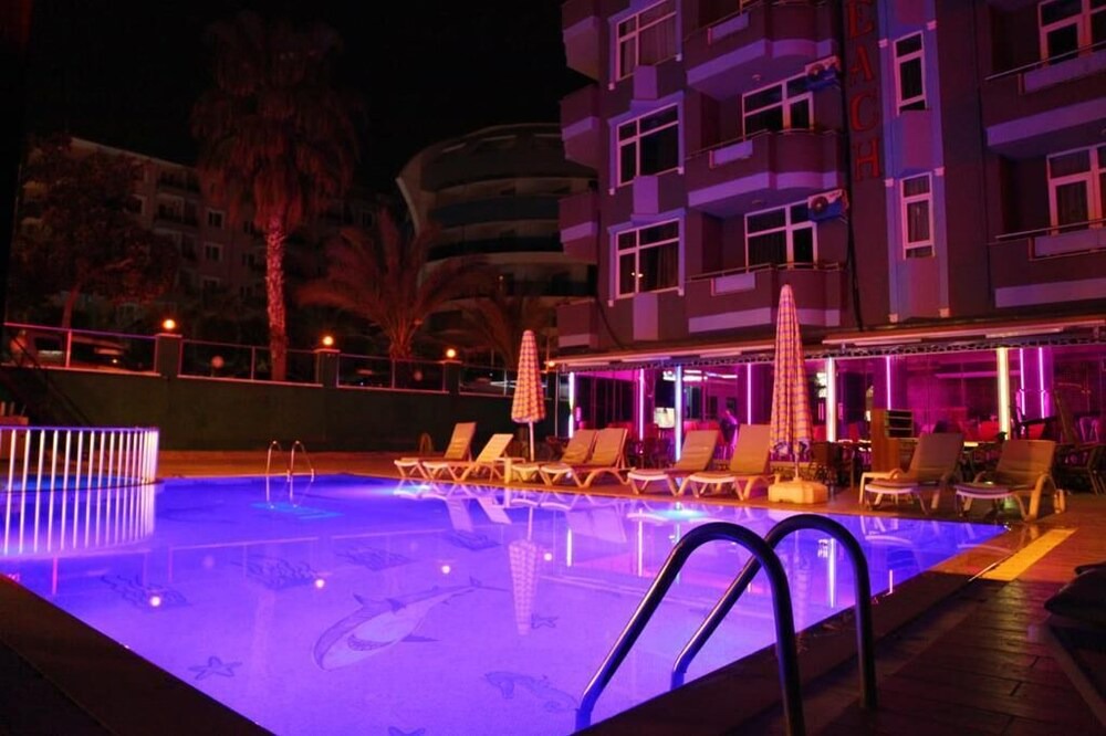 Tosmur Belediyesi Hotel | Bay Luna Beach Hotel