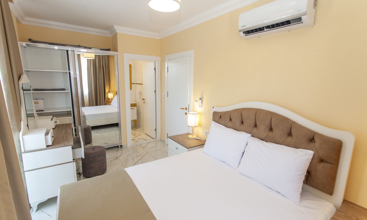 Tasbuku Villa | Yellow Villa Marmaris Daily Weekly Rental