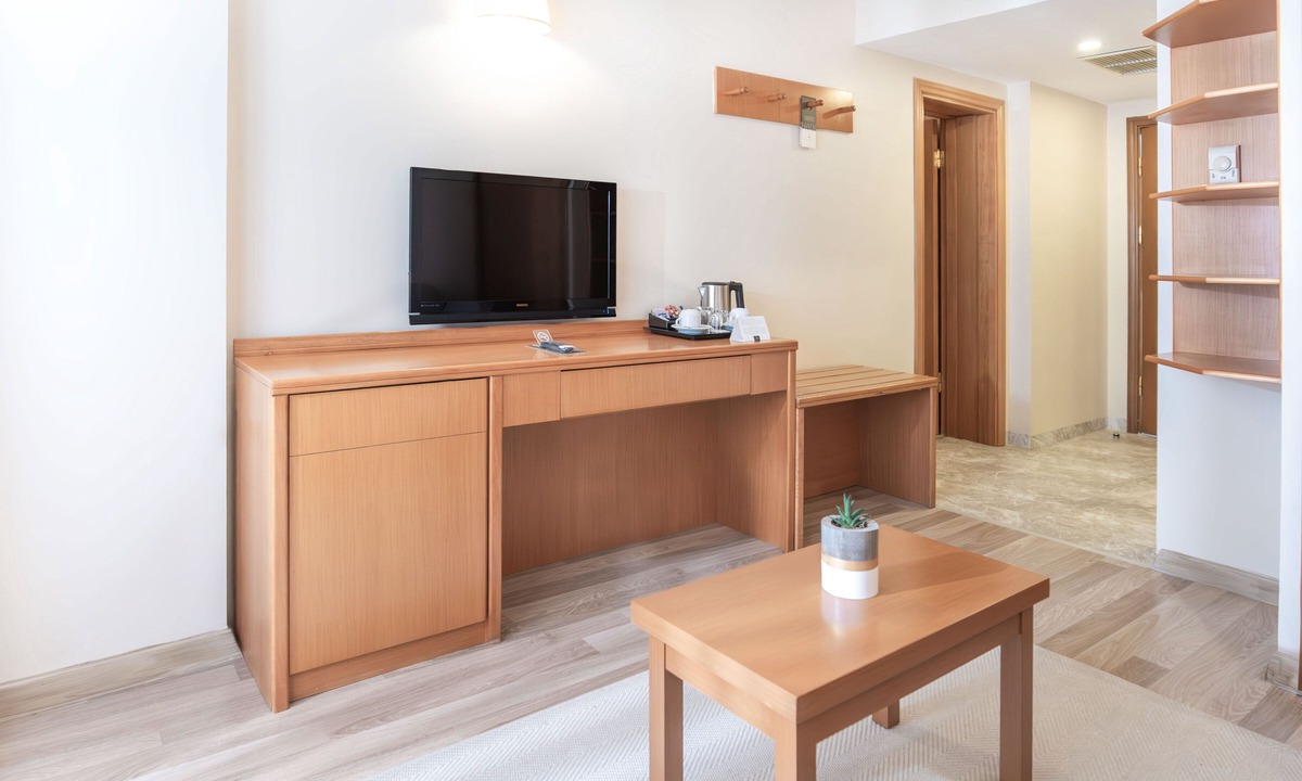 Side Resort | Miramare Queen Hotel - All Inclusive