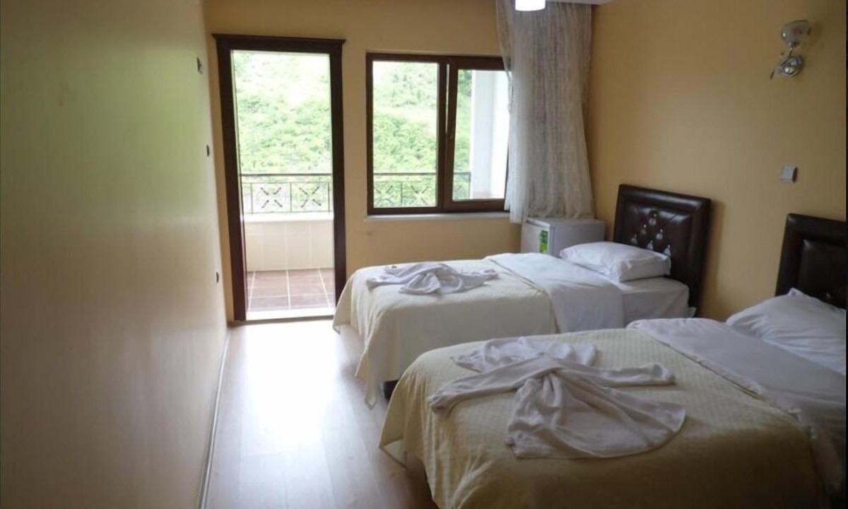 Macka Apartment | Balkon Pansiyon