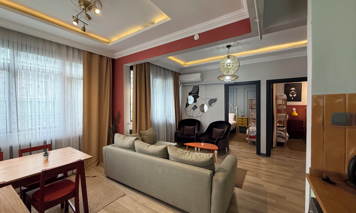 Emin Sinan Apartment | Mansion Gorki