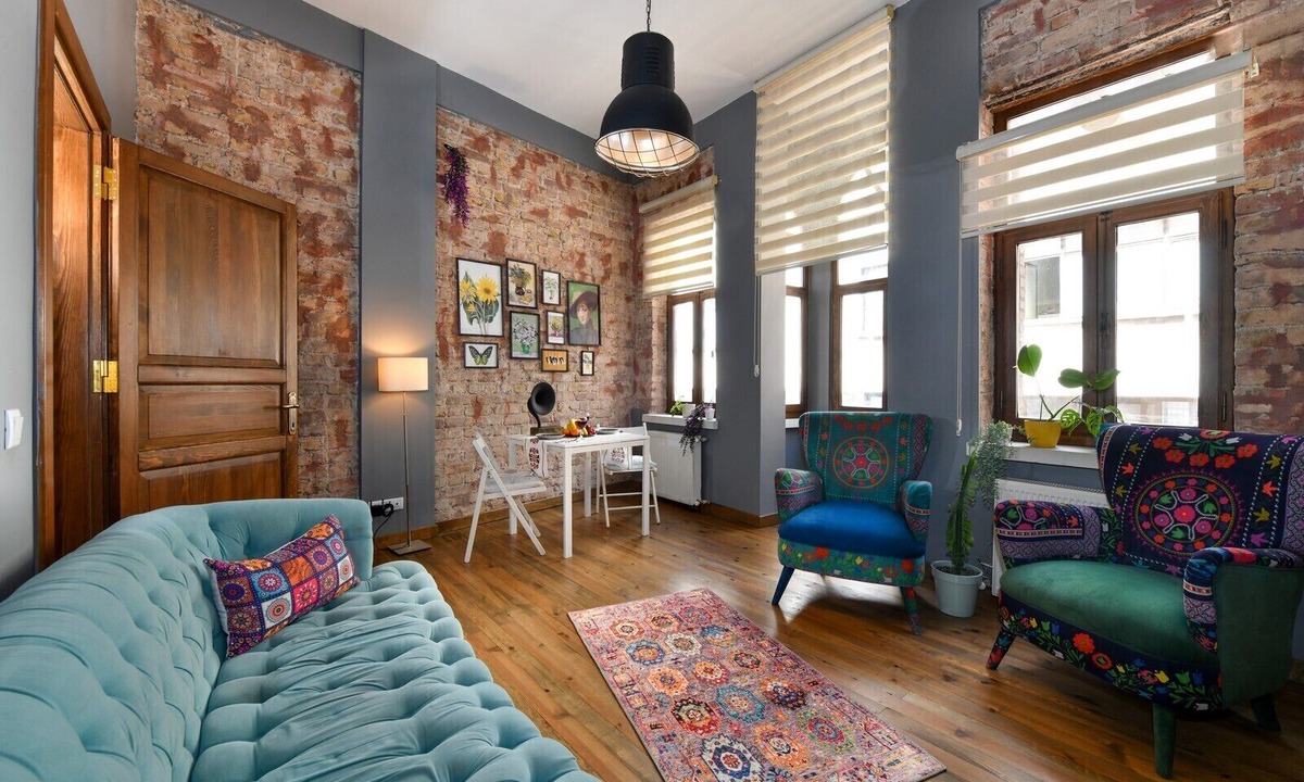Galata Apartment | Chic 1-bedroom apartment with WiFi, AC in amazing Istanbul