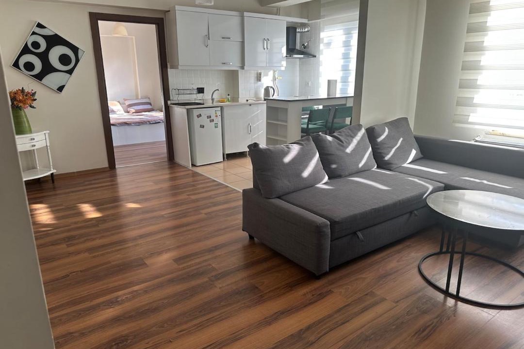 Pendik Apartment | Dlk Deluxe 70 m2 Stylish Pool-Parking