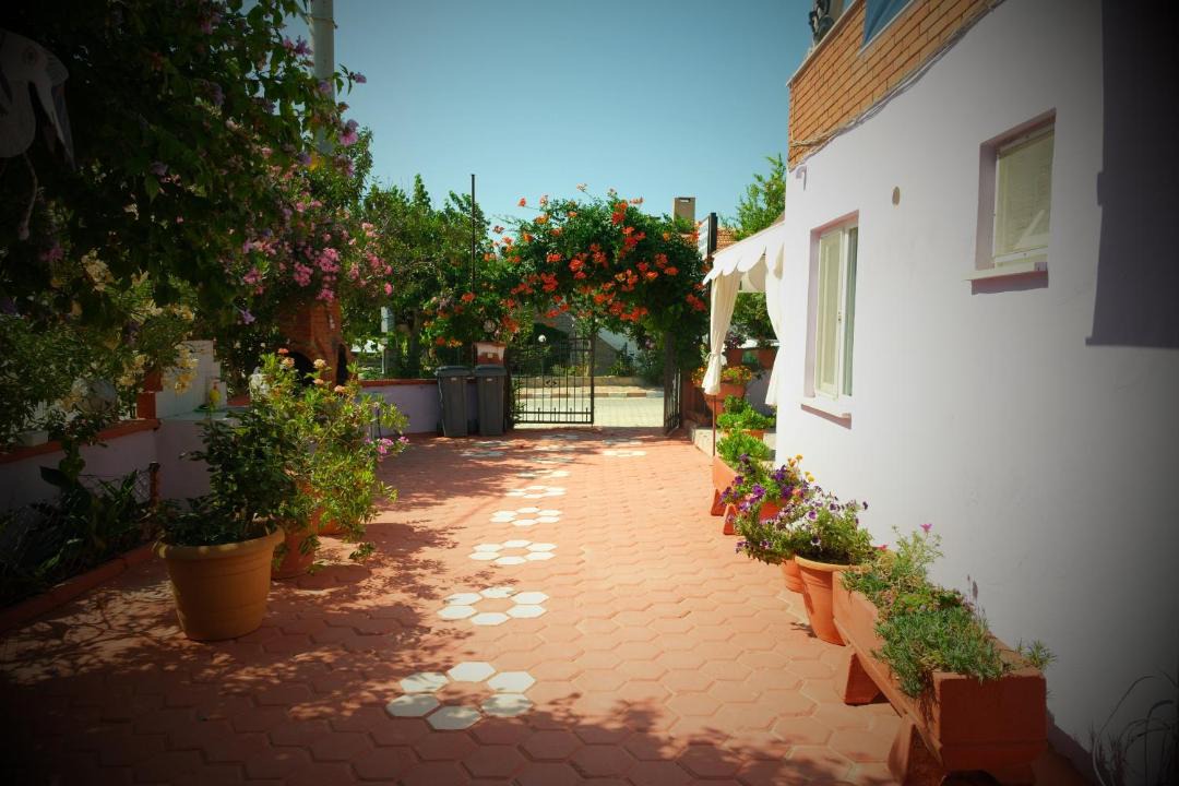 Yenibademli Hotel | Morgül Pansiyon