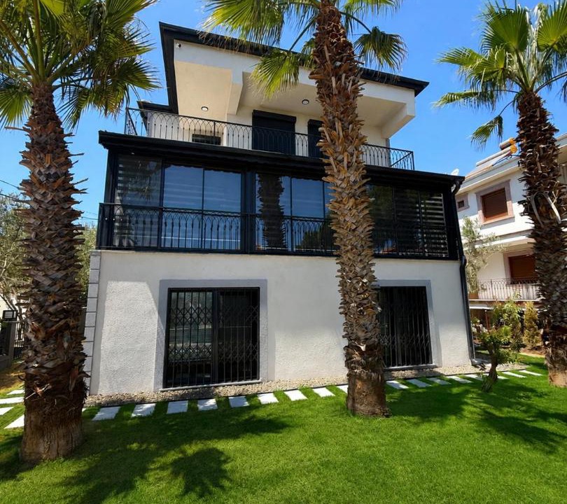 Ayvalik Apartment | Pearl Mansion-2 Sea View 3BR Duplex Villa, Near Seaside in Cunda