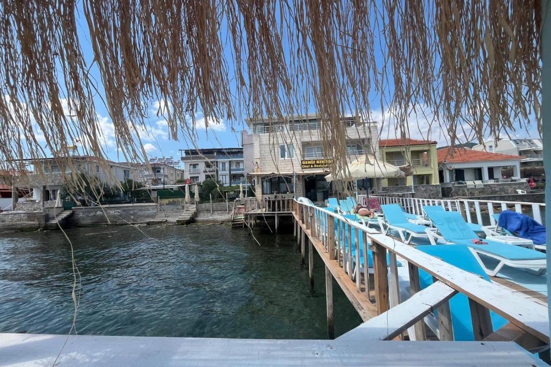 Kucukkuyu Hotel | Deniz Kenarı Beach & Garden
