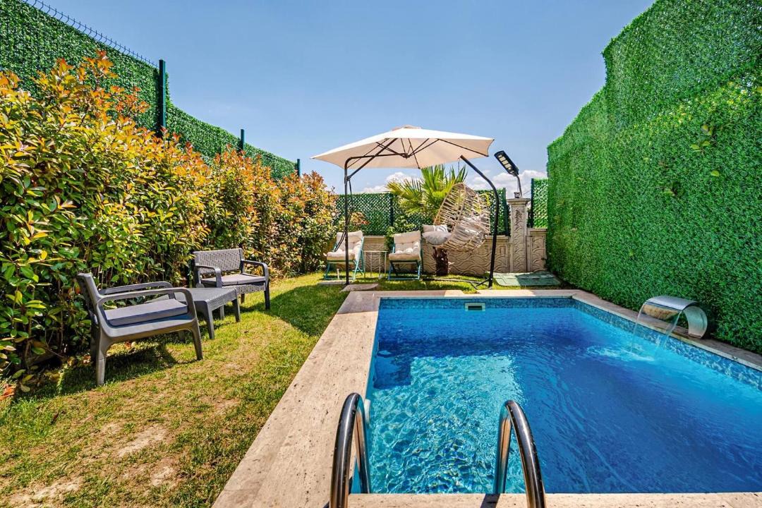 Dilovasi Villa | 2 Superior Villa Istmal Havuz ve Deniz Manzara
