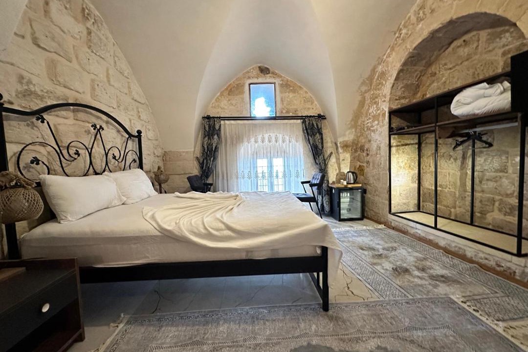 Artuklu Hotel | Petra Şah Konağı