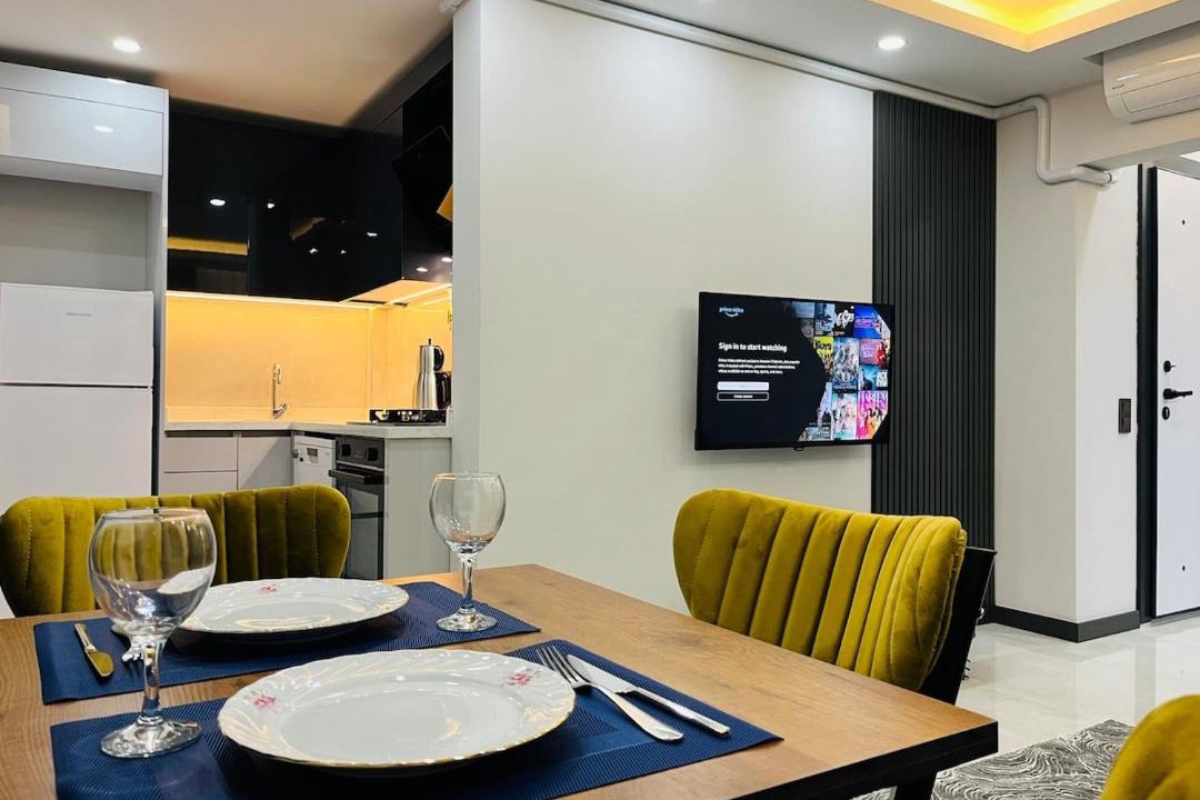 Antalya City Centre Apartment | 6 Centrally Located Spacious and Air Conditioned 1 plus 1 Apartment
