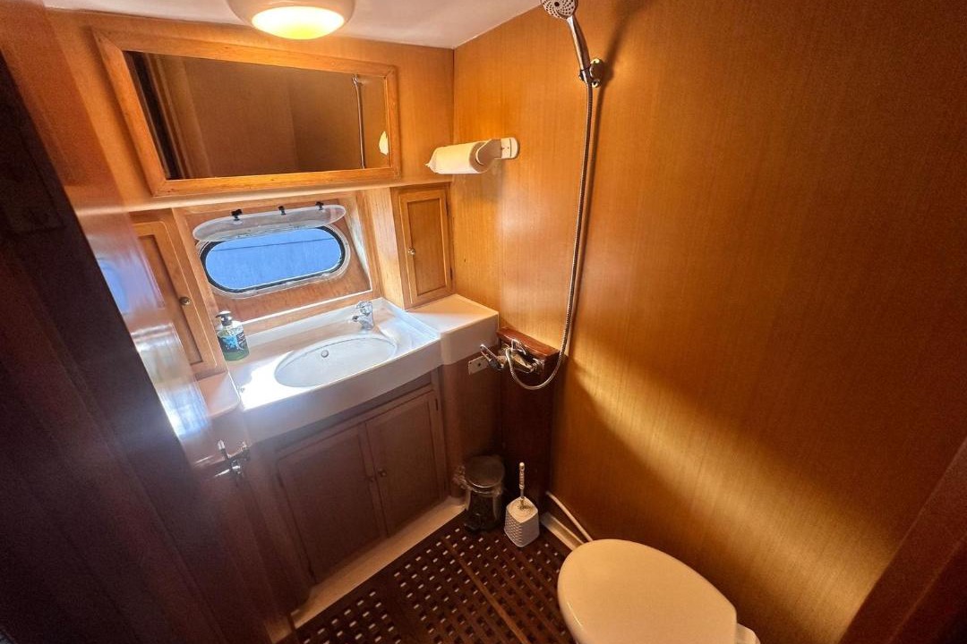 Arnavutkoy Boat Rental | PRUVA YACHT