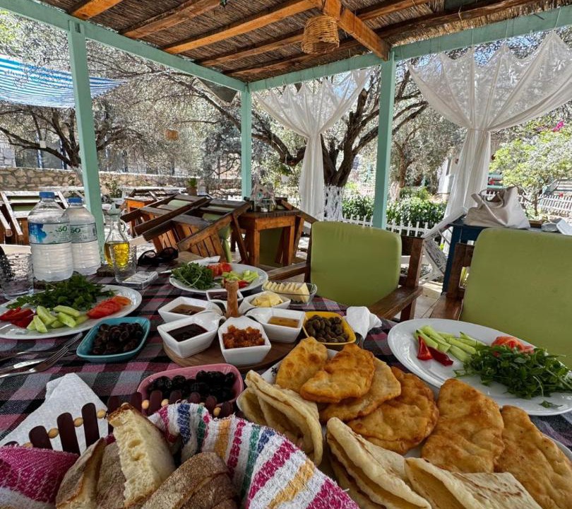 Karaburun House | KARABURUN KÖYEVİ Pansiyon