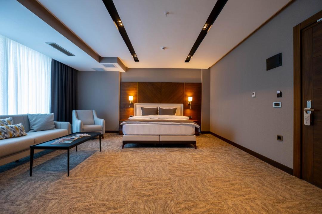 Kucukcekmece Hotel | B'İSTANBUL HOTEL