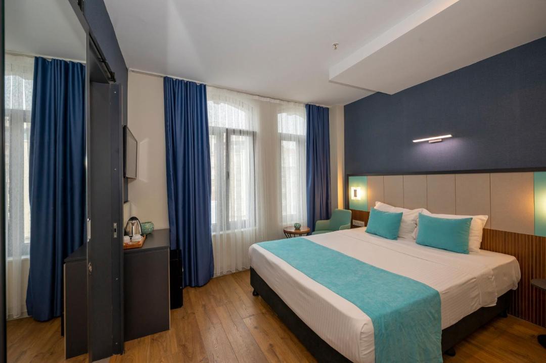 Gumussuyu Mahallesi Hotel | Juno Hotel Taksim