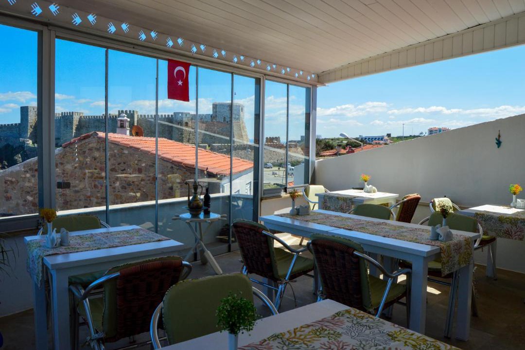 Bozcaada Hotel | Bozcaada e2 Deniz Otel