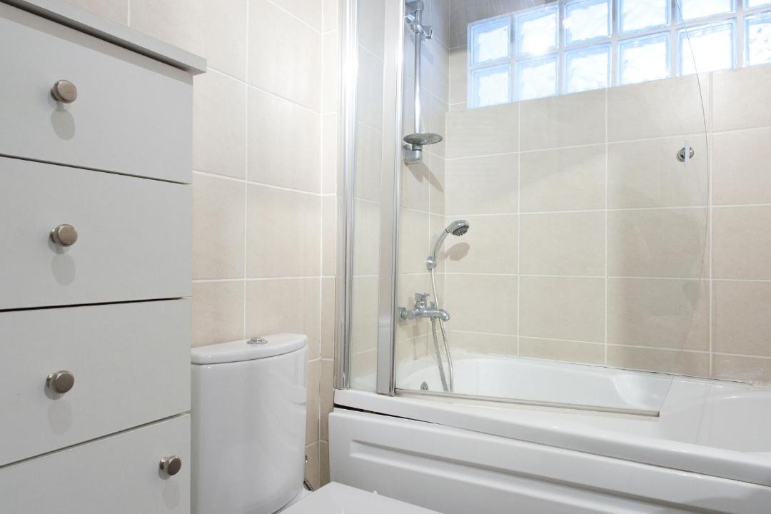 Emin Sinan Apartment | Aslan Apartments