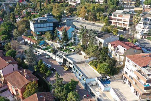Photo of Others in Besiktas