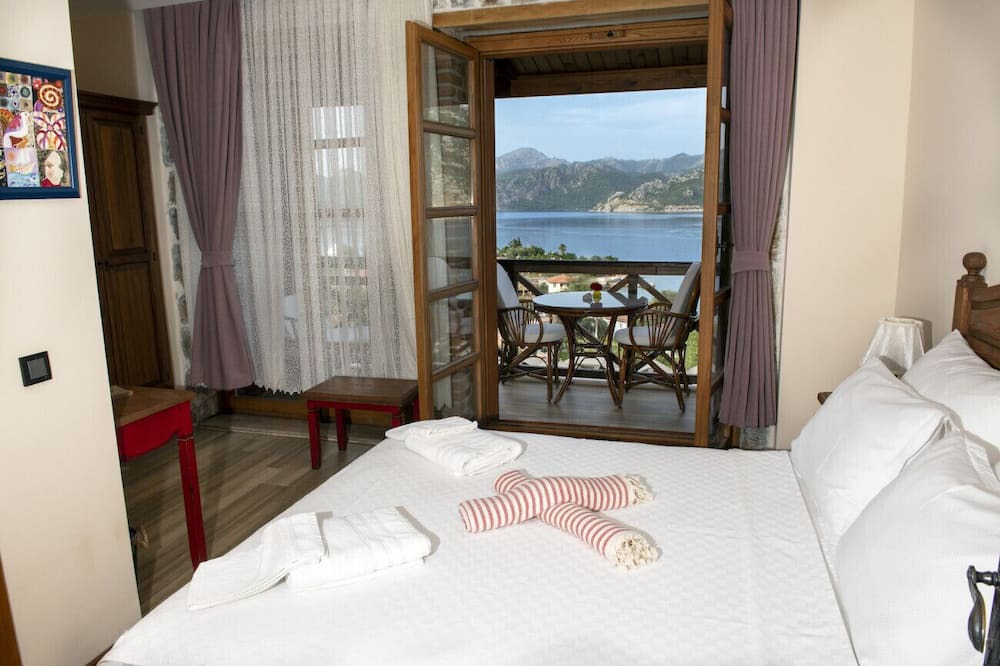 Photo of Bedroom in Selimiye