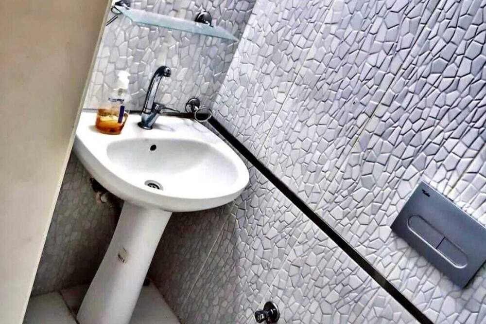 Photo of Bathroom in Bagbasi