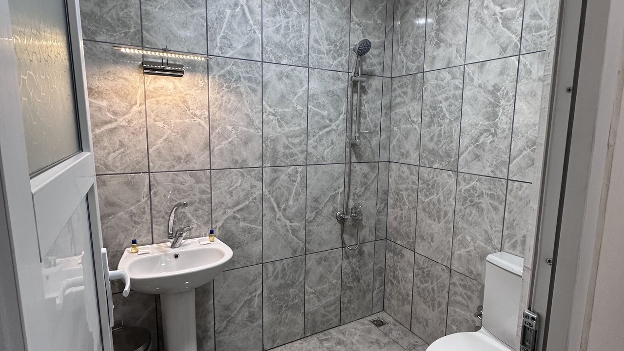 Photo of Bathroom in Macka